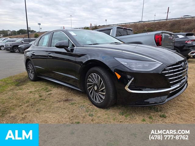 Used 2023 Hyundai Sonata SEL w/ Cargo Package image 15