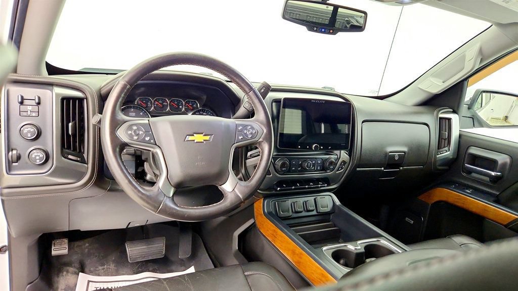 Used 2017 Chevrolet Silverado 1500 LTZ w/ High Desert Package AWD/4WD image 13