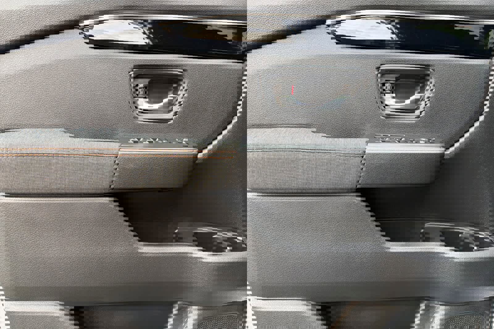 New 2026 Honda Pilot Sport image 14