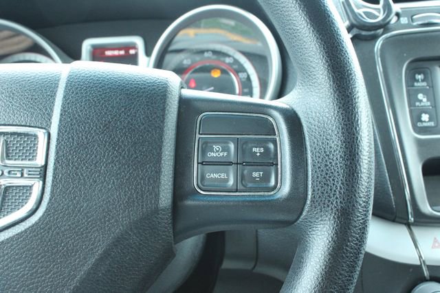 Used 2016 Dodge Journey SXT w/ Comfort/Convenience Group FWD image 22