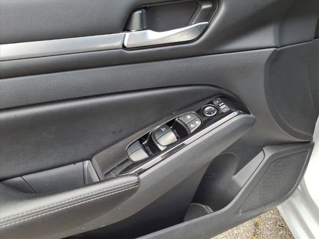 Certified 2023 Nissan Altima 2.5 SV FWD image 20