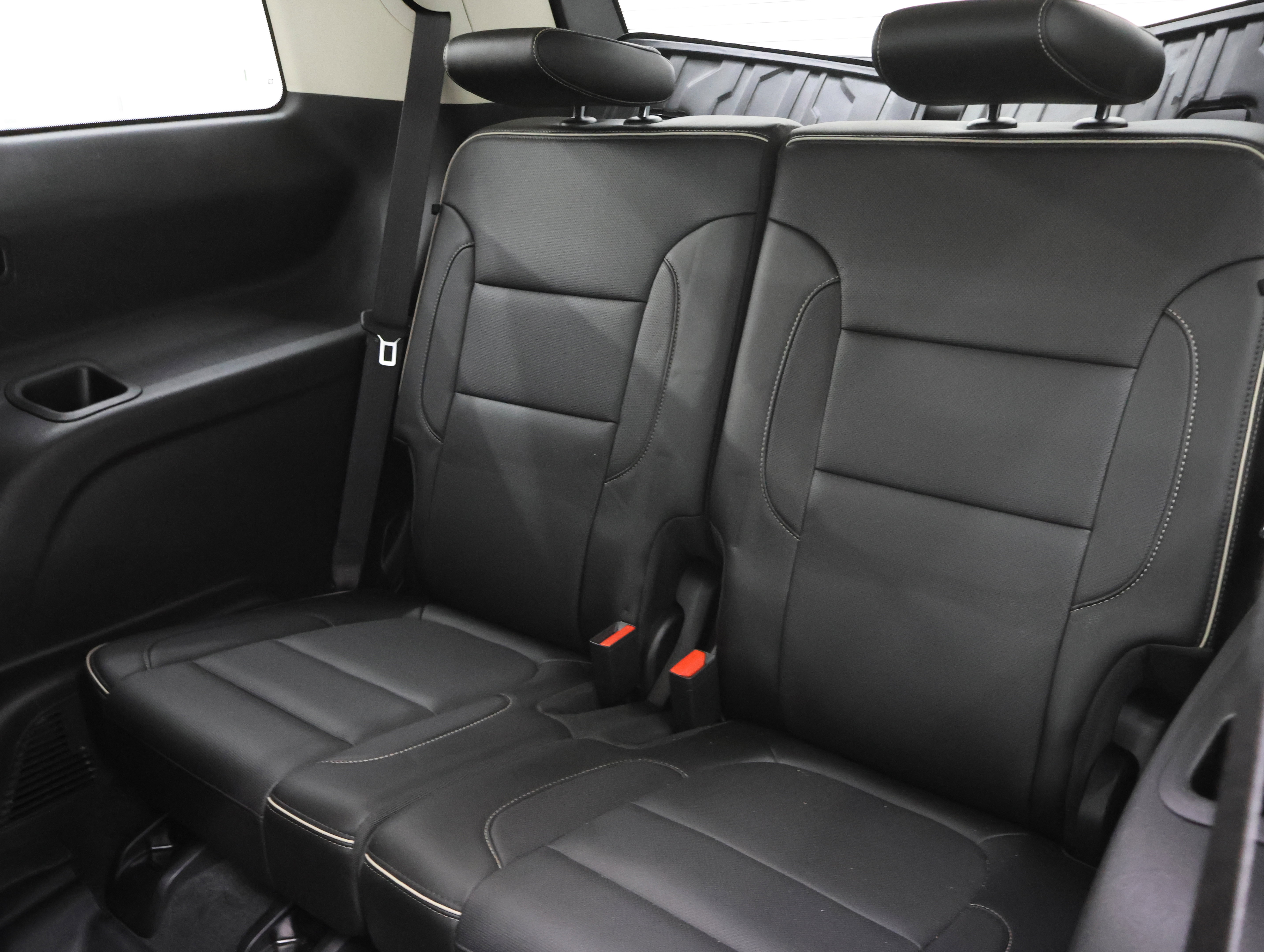 Used 2020 GMC Acadia Denali w/ Trailering Package image 44