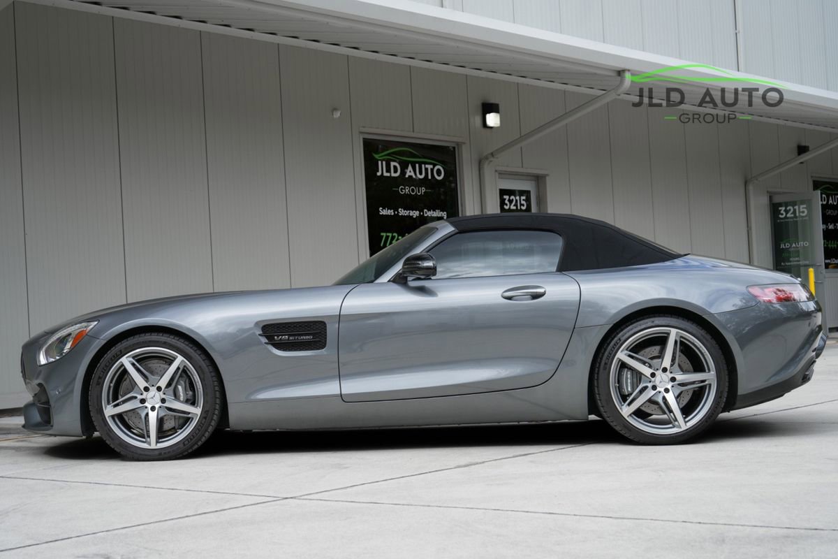 Used 2019 Mercedes-Benz AMG GT Roadster image 6