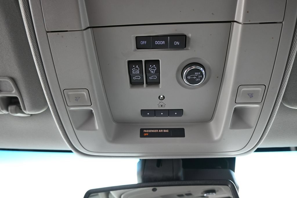 Used 2020 GMC Yukon SLT w/ Open Road Package AWD/4WD image 18