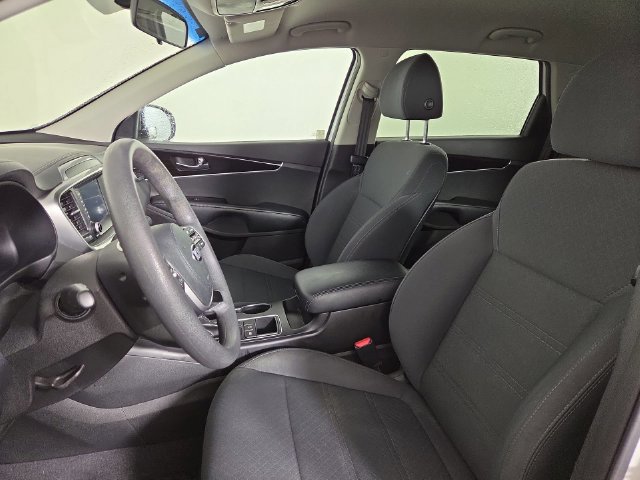 Used 2019 Kia Sorento AWD image 13