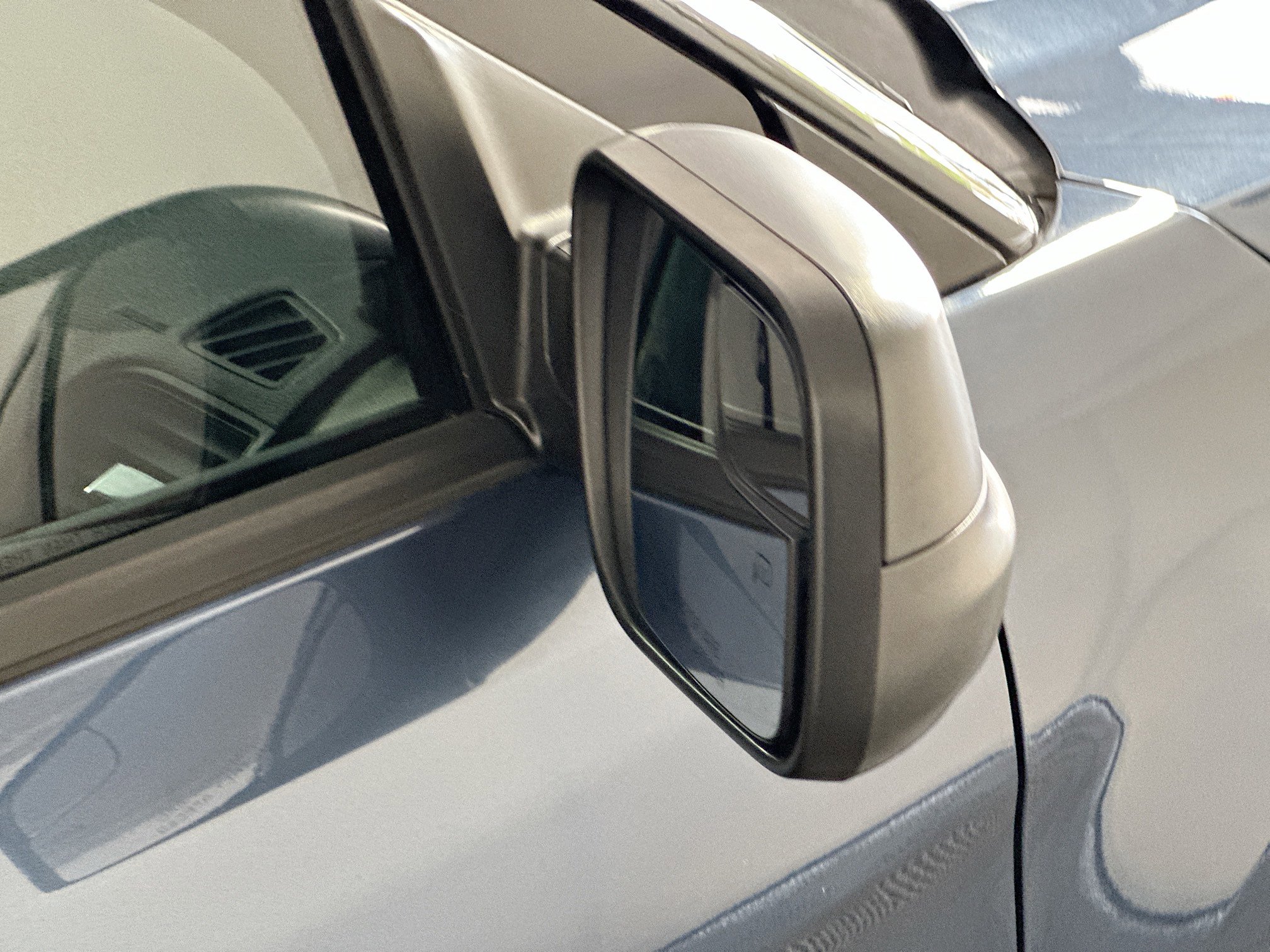 Used 2019 Ford Explorer FWD image 10