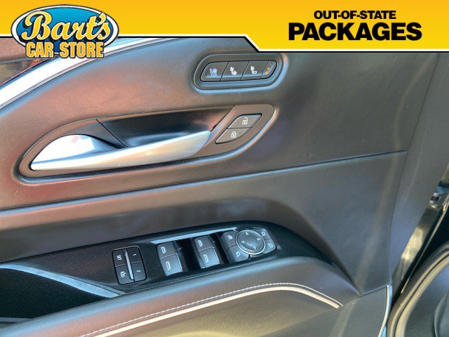 Used 2023 Cadillac Escalade V AWD/4WD image 29