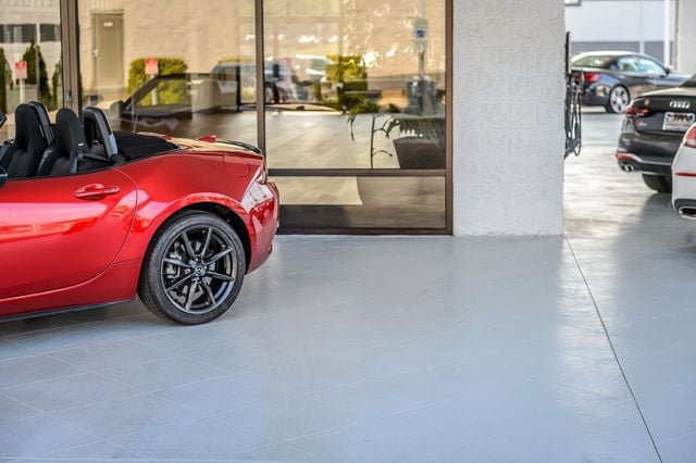 Used 2016 MAZDA MX-5 Miata Club RWD image 52