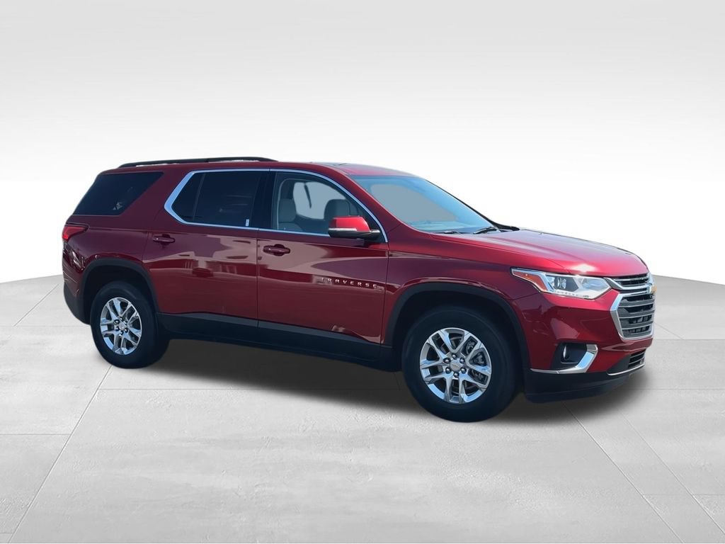 Used 2021 Chevrolet Traverse LT FWD video 2
