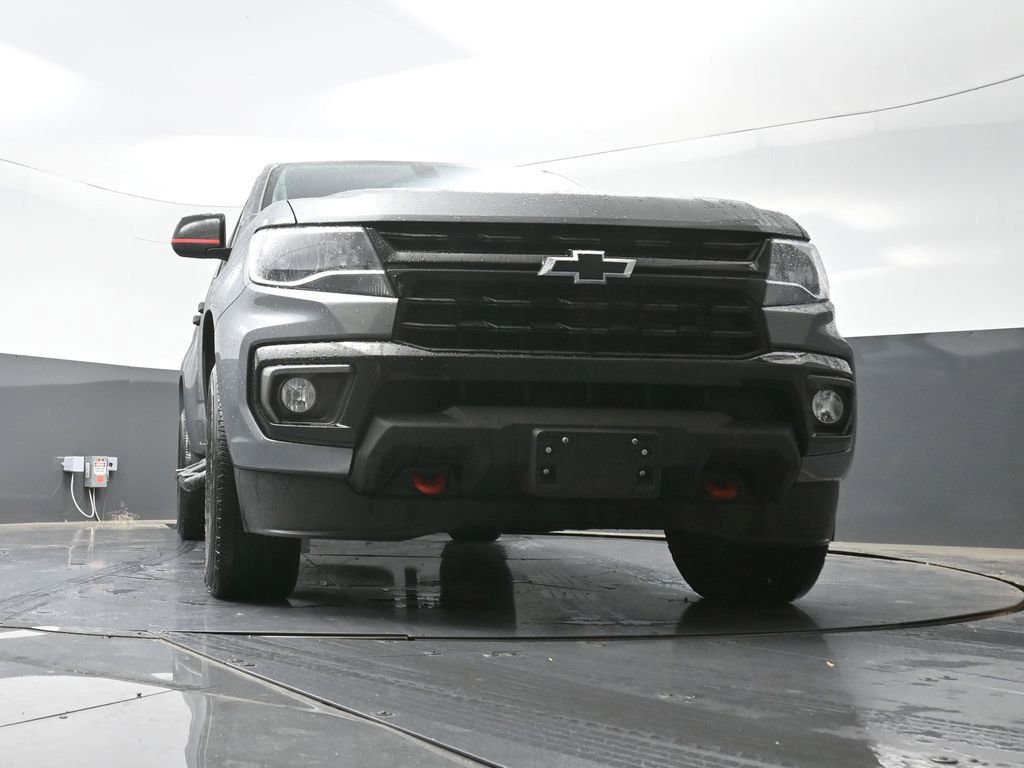 Used 2022 Chevrolet Colorado LT w/ Redline Special Edition image 26