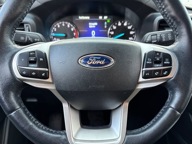 Used 2022 Ford Explorer XLT image 18