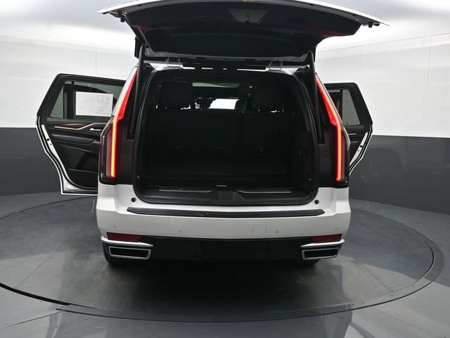Used 2024 Cadillac Escalade Premium Luxury w/ Performance Package image 48