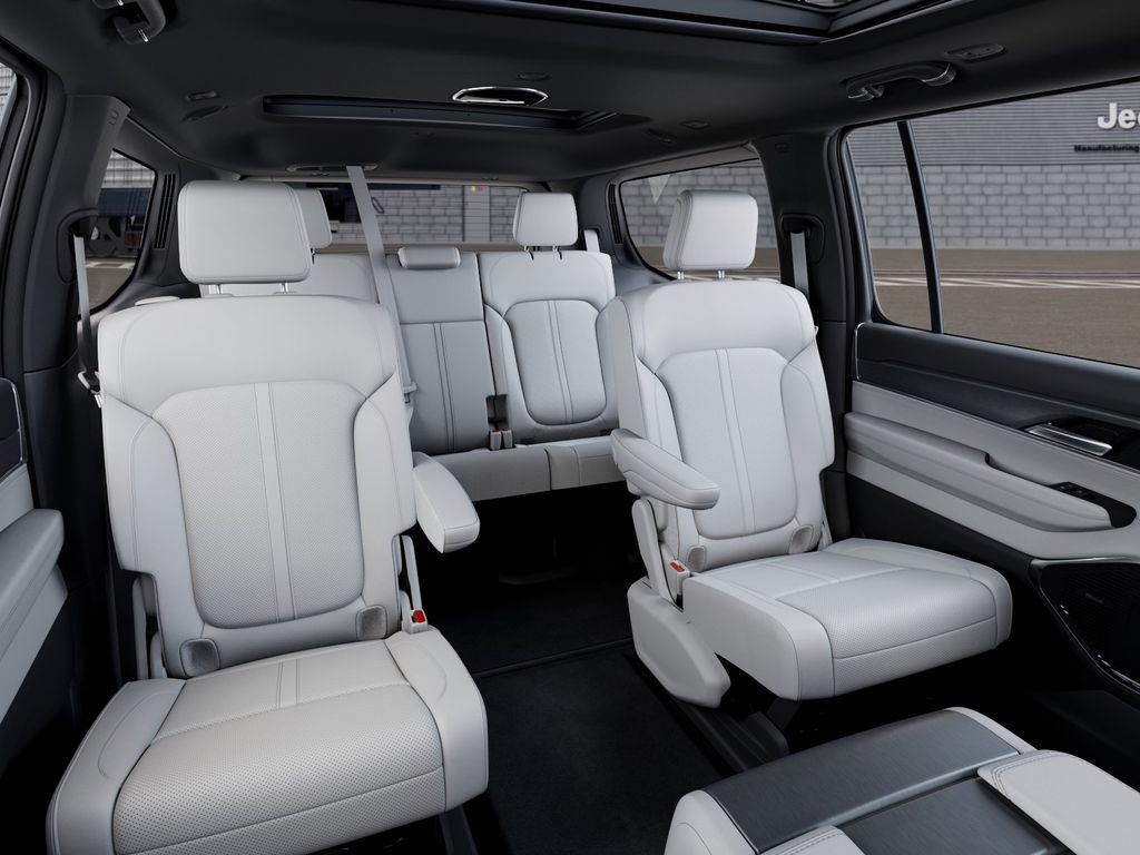 New 2026 Jeep Grand Wagoneer 2WD w/ Premium Group I image 16
