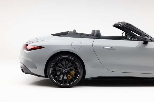 Used 2022 Mercedes-Benz SL 55 AMG 4MATIC image 36