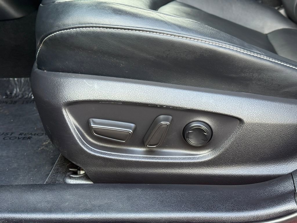 Used 2020 Toyota Prius Prime LE image 23