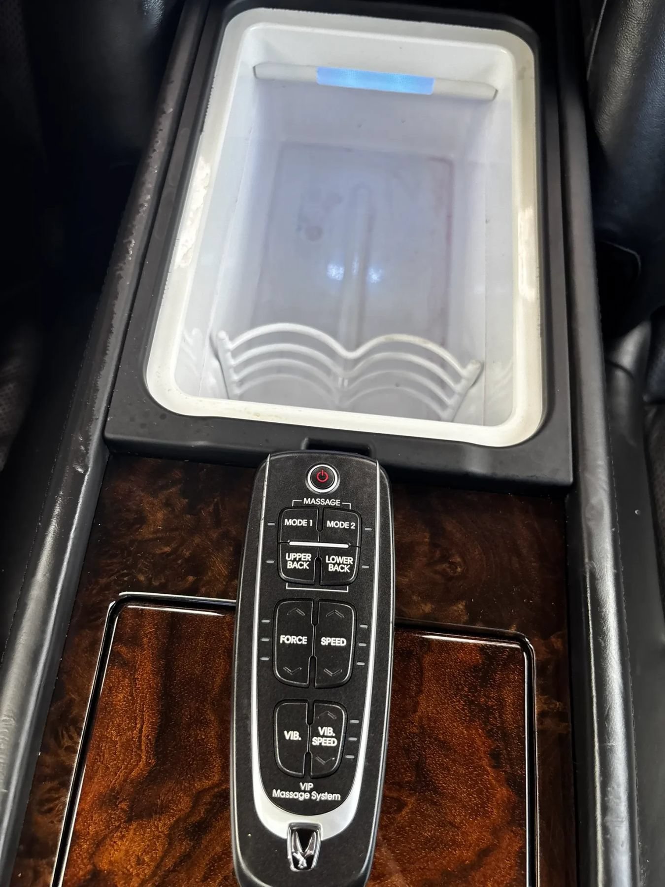 Used 2011 Hyundai Equus Ultimate RWD image 21
