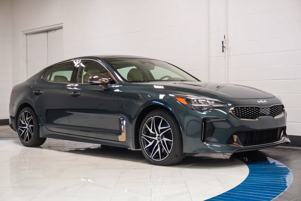 Used 2023 Kia Stinger GT-Line w/ Sun & Sound Package AWD/4WD image 4