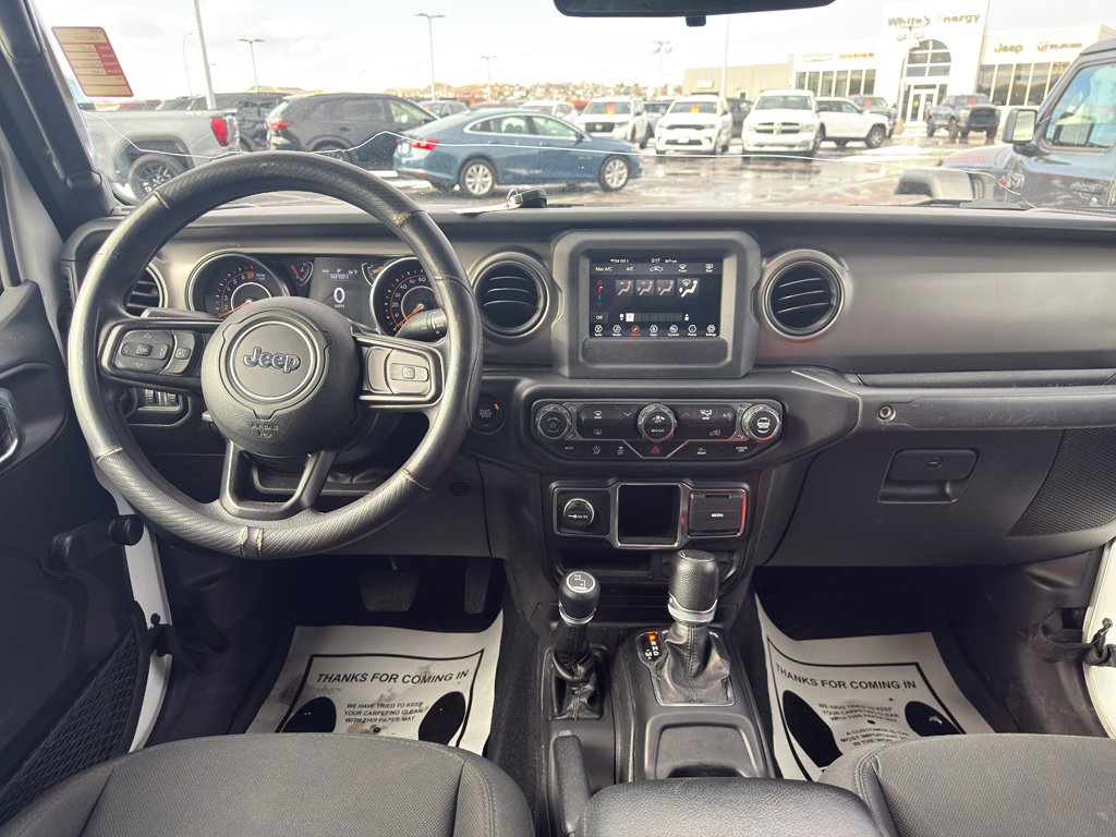 Certified 2022 Jeep Gladiator Sport image 12