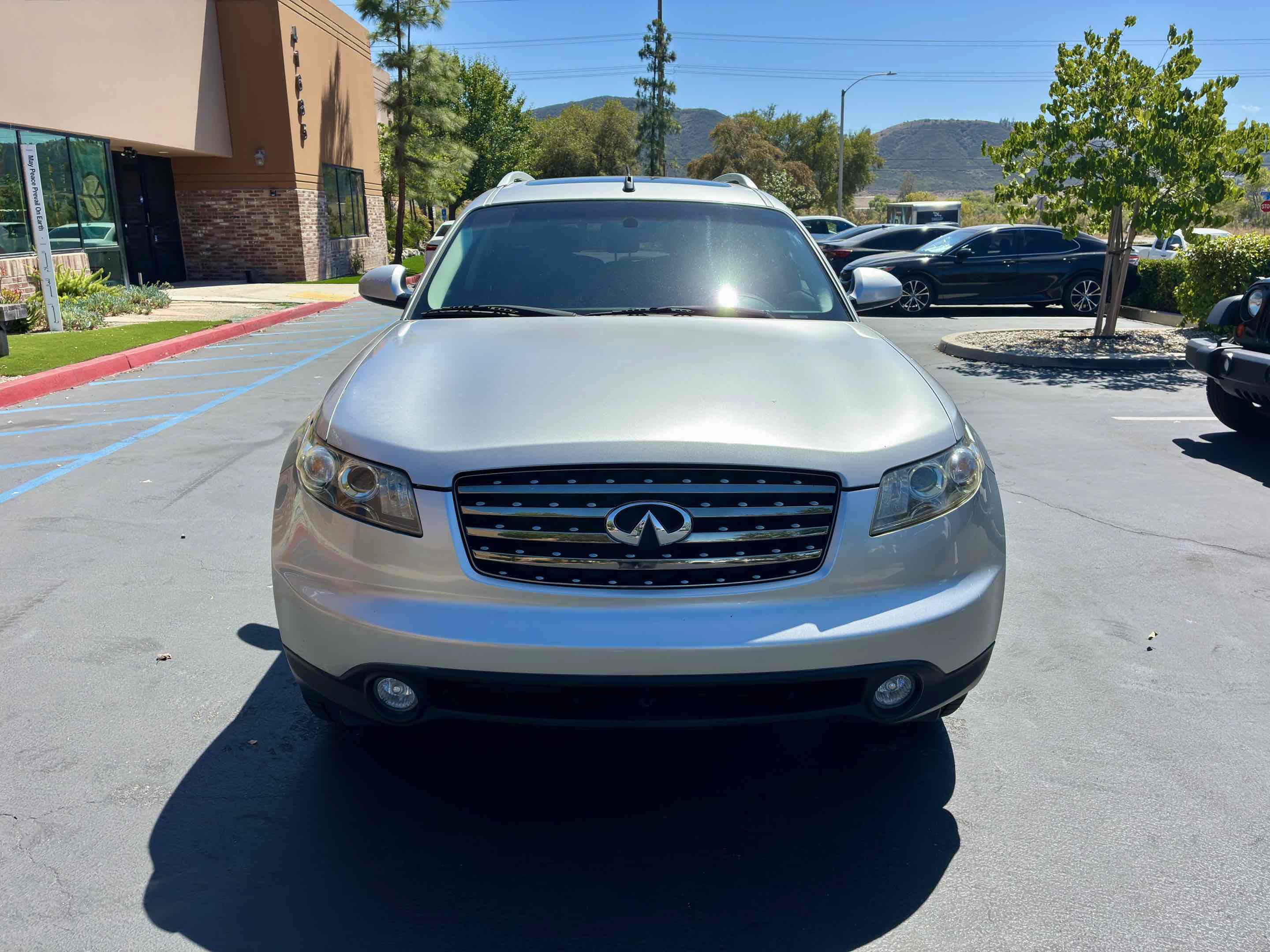 Used 2005 INFINITI FX45 AWD w/ (U01) Technology Pkg image 5