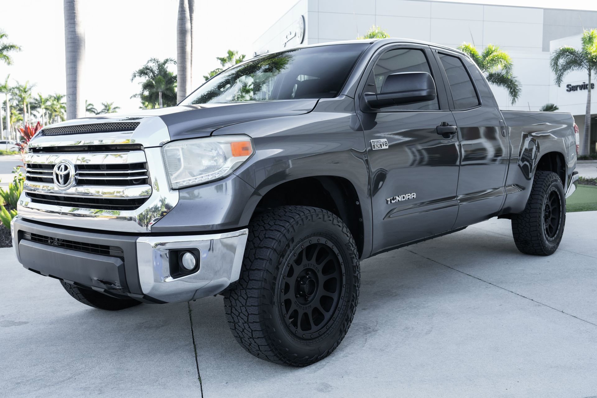 Used 2016 Toyota Tundra SR5 image 5