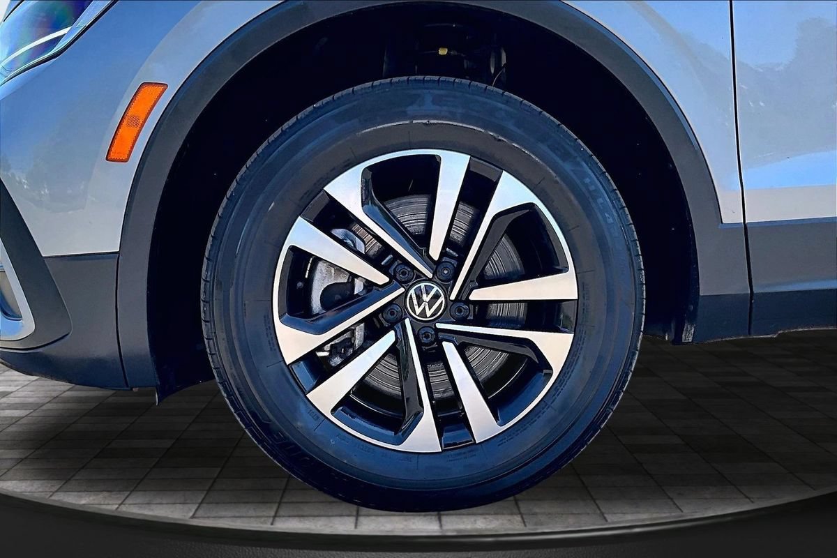 Used 2023 Volkswagen Tiguan S AWD/4WD image 38