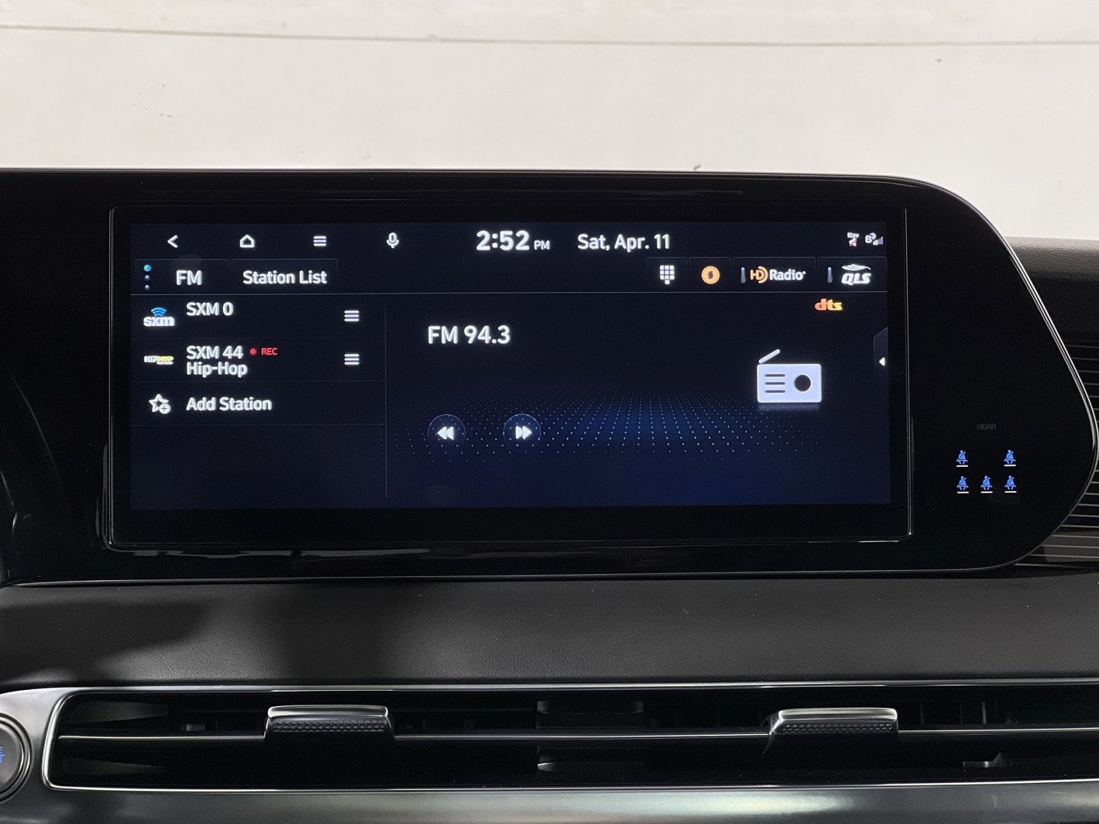 Used 2023 Hyundai Palisade Calligraphy image 18