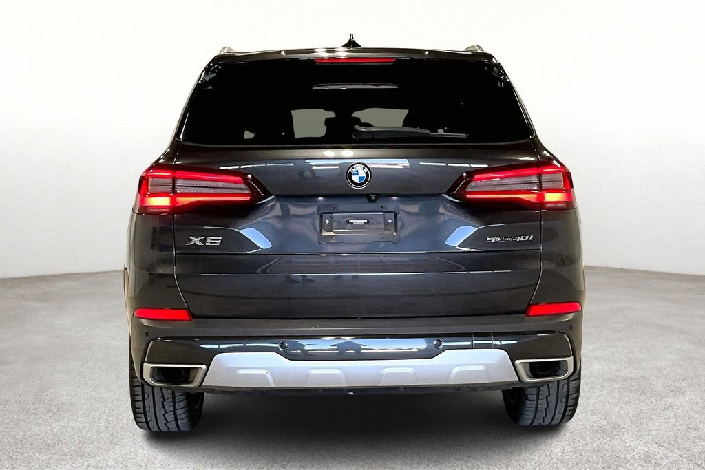 Used 2023 BMW X5 sDrive40i w/ Premium Package image 6