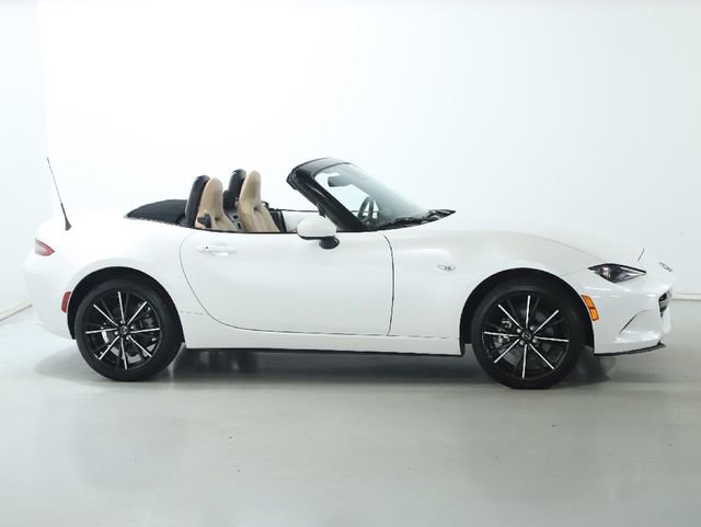 Certified 2024 MAZDA MX-5 Miata Grand Touring image 11