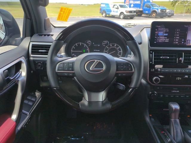 Used 2023 Lexus GX 460 Premium w/ Premium Package AWD/4WD image 17