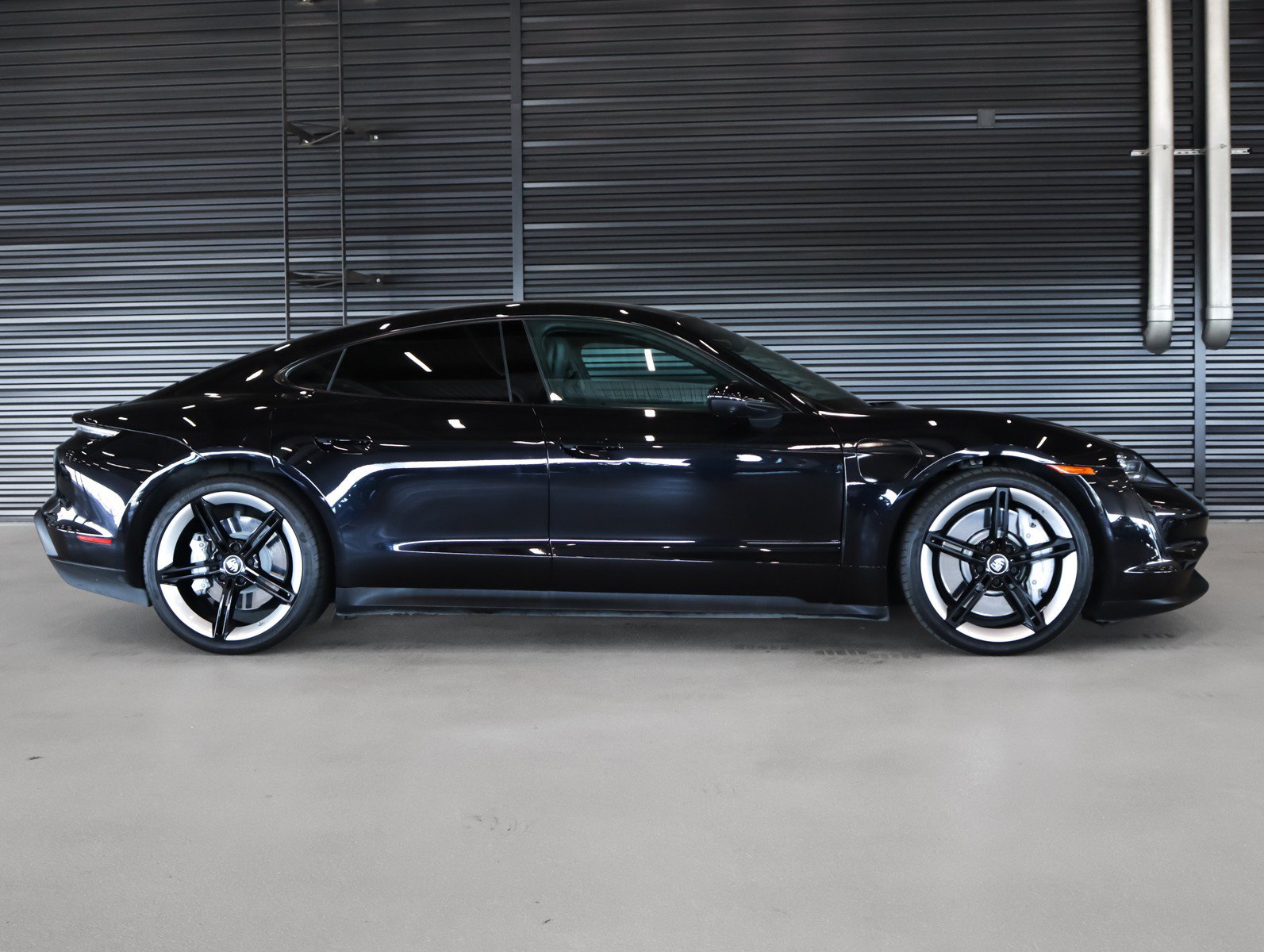 Certified 2021 Porsche Taycan RWD image 11