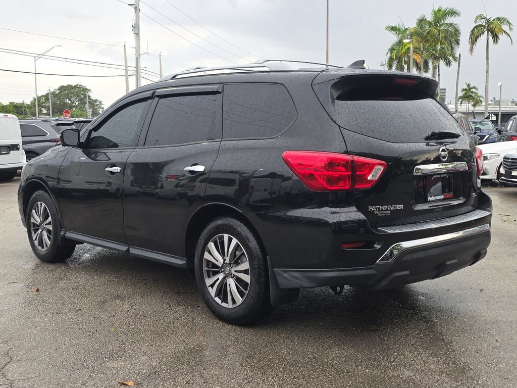 Used 2019 Nissan Pathfinder SL w/ Cargo Package FWD image 6