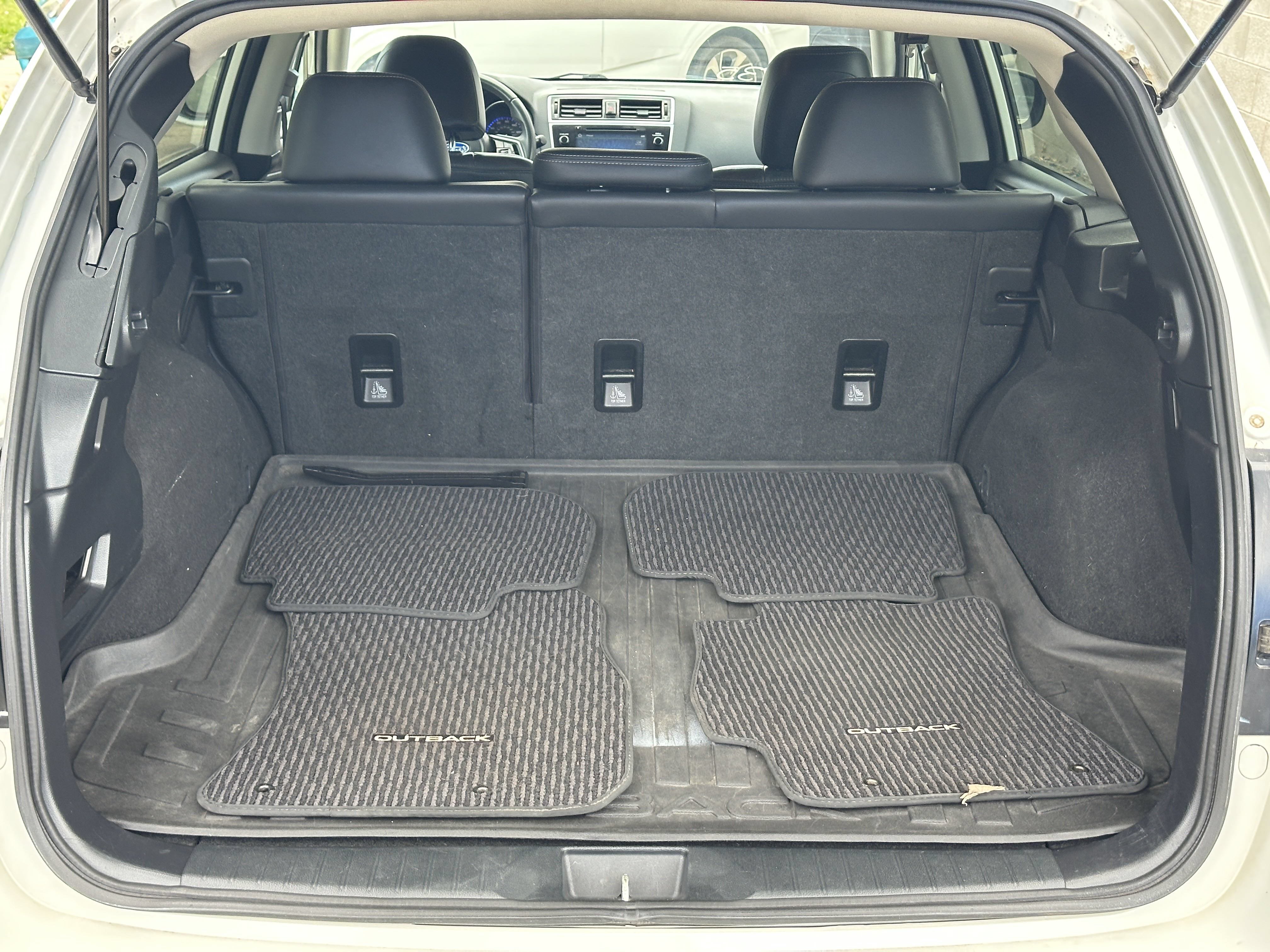 Used 2019 Subaru Outback 2.5i Limited AWD/4WD image 23