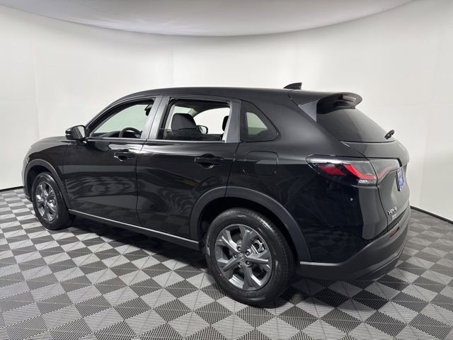 New 2026 Honda HR-V LX image 4