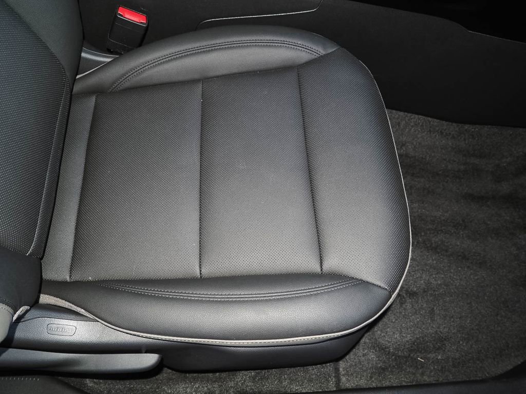 Certified 2024 Chevrolet Trax ACTIV w/ Sunroof Package image 20