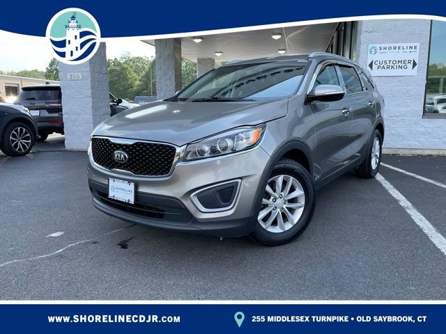 Used 2017 Kia Sorento AWD image 1