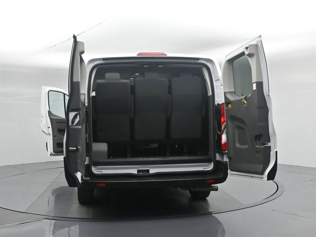 Used 2023 Ford Transit 350 XLT image 34