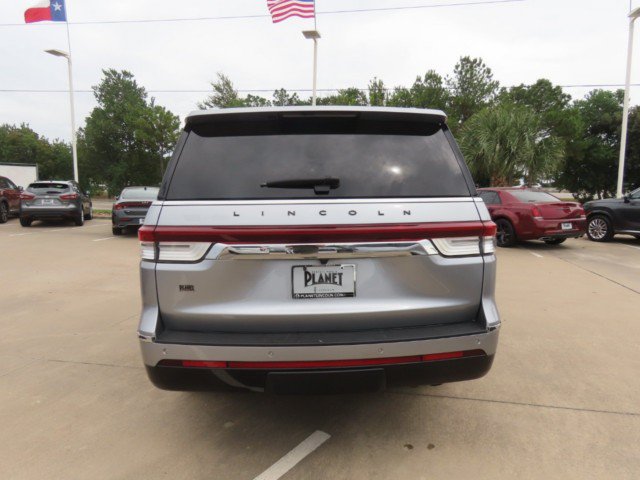 Certified 2024 Lincoln Navigator Black Label AWD/4WD image 11