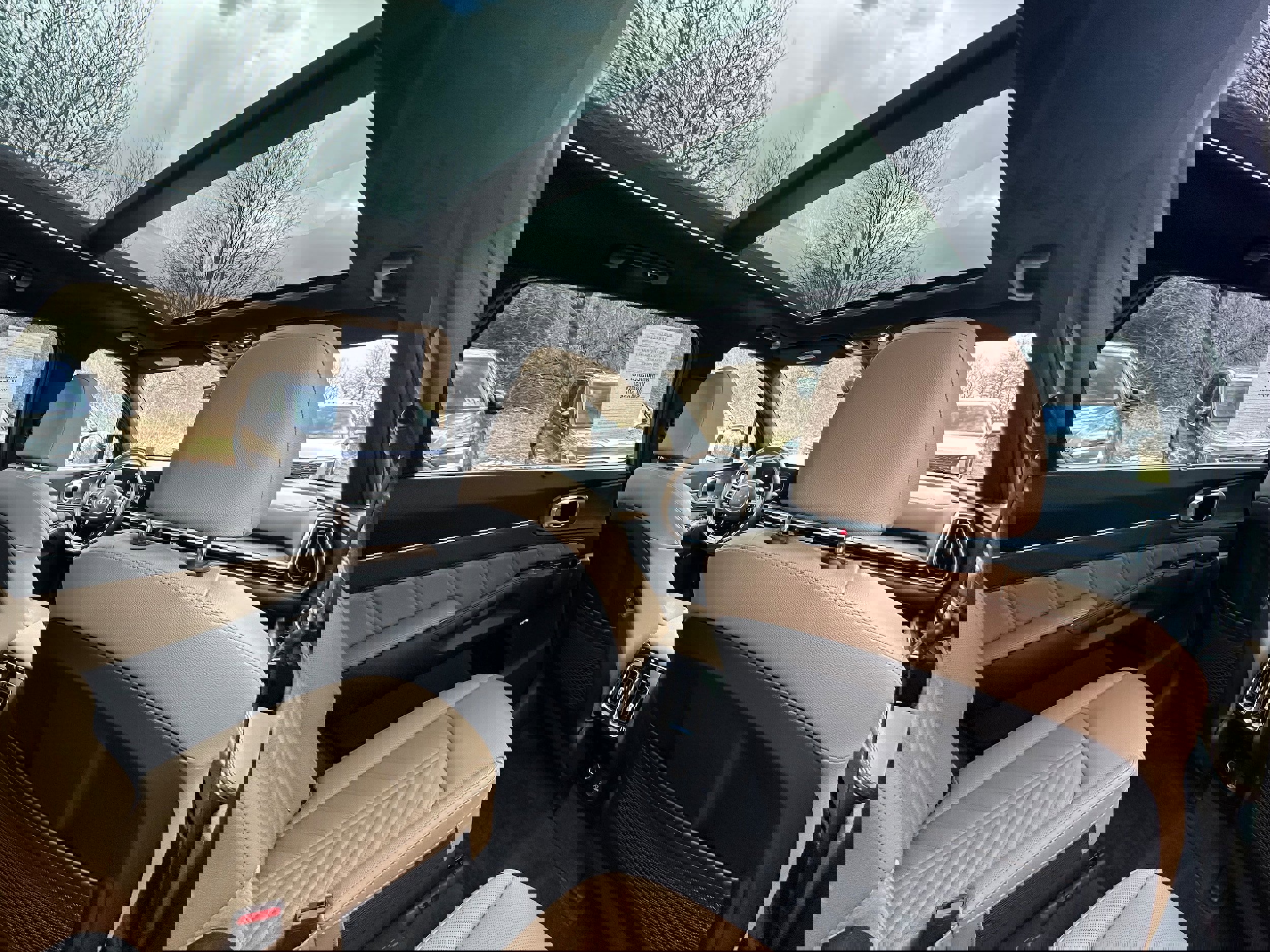 Used 2025 Kia Sorento SX Prestige w/ Olive Brown Leather Package image 20