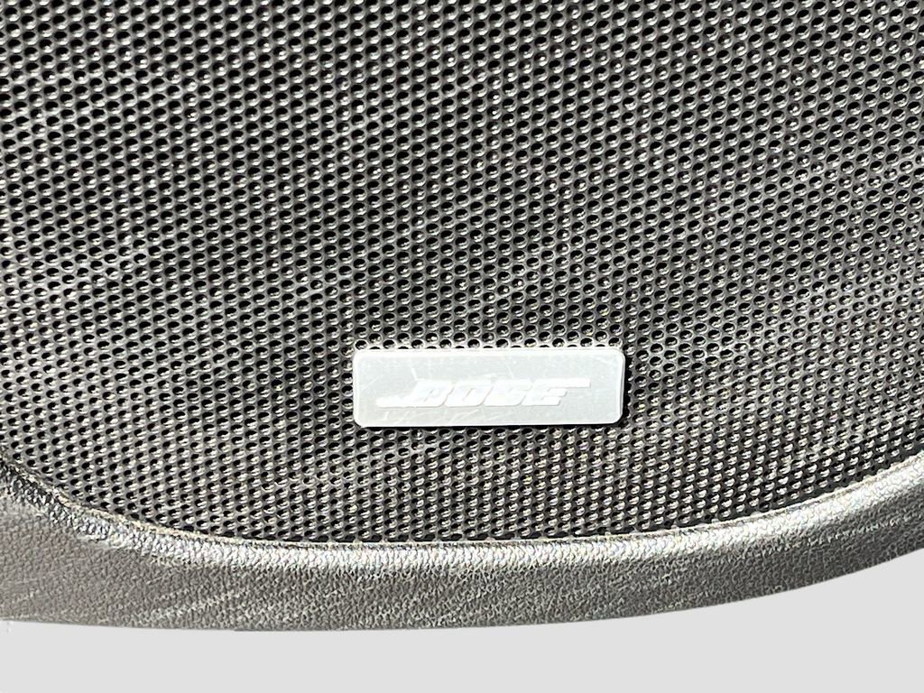 Used 2023 GMC Acadia Denali w/ Denali Ultimate Package image 19