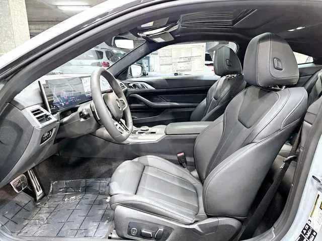 Used 2025 BMW 430i xDrive Coupe w/ M Sport Package AWD/4WD image 24