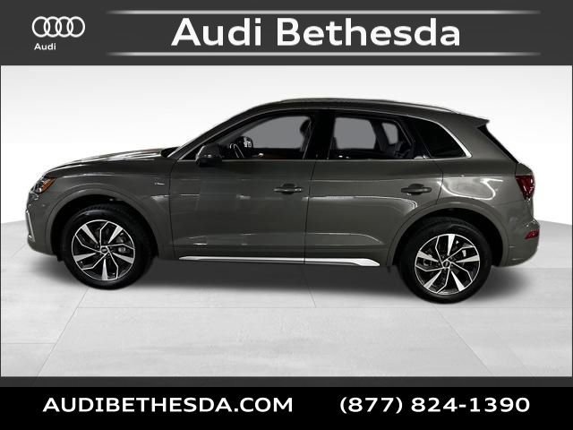 Used 2023 Audi Q5 2.0T Premium w/ Convenience Package image 4