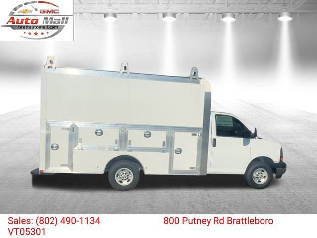 New 2025 Chevrolet Express 3500 w/ Power Convenience Package RWD image 4