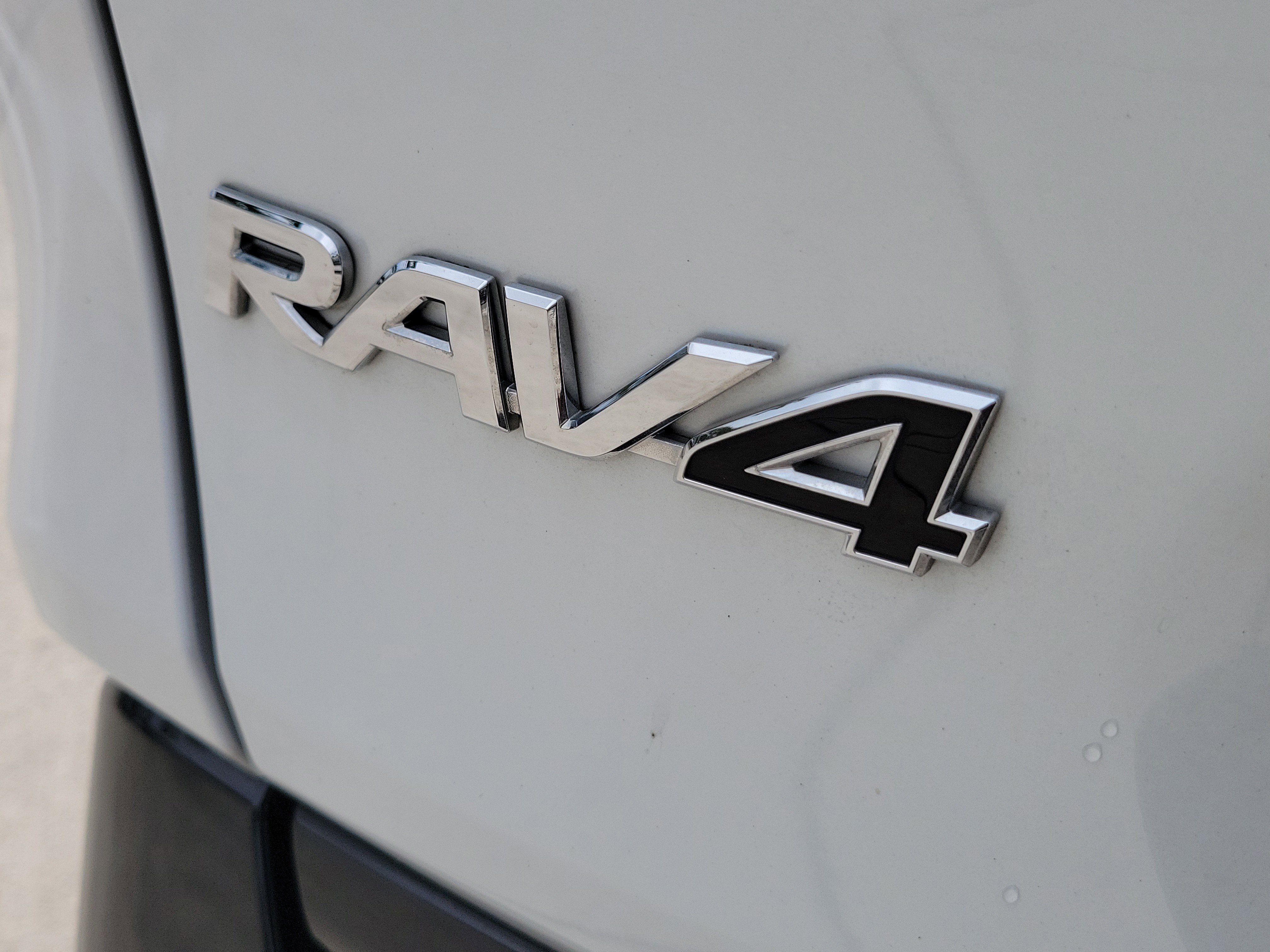 Certified 2024 Toyota RAV4 XSE AWD/4WD image 10