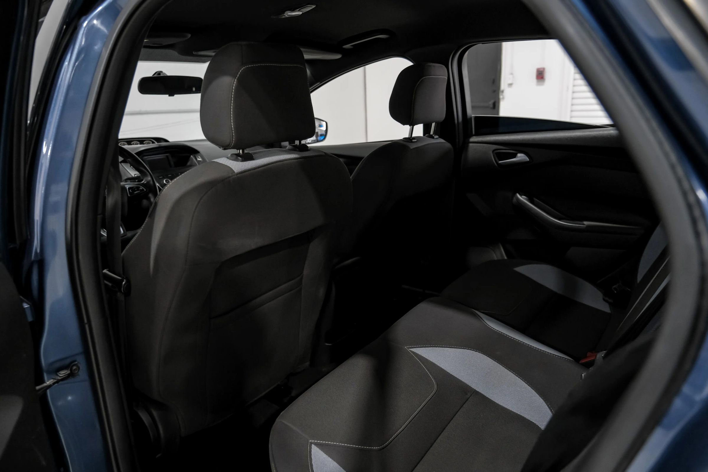 Used 2018 Ford Focus ST image 36