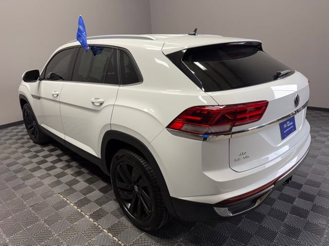Used 2022 Volkswagen Atlas Cross Sport SE image 12
