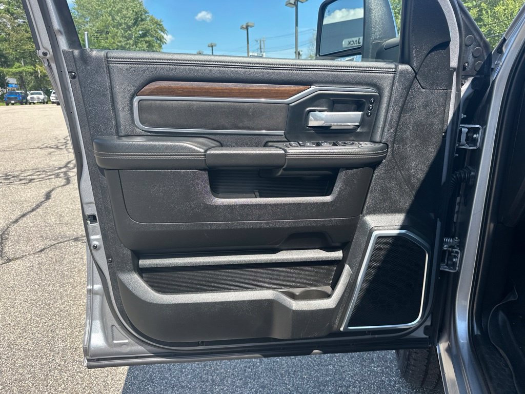 Used 2024 RAM 2500 Laramie w/ Safety Group AWD/4WD image 16