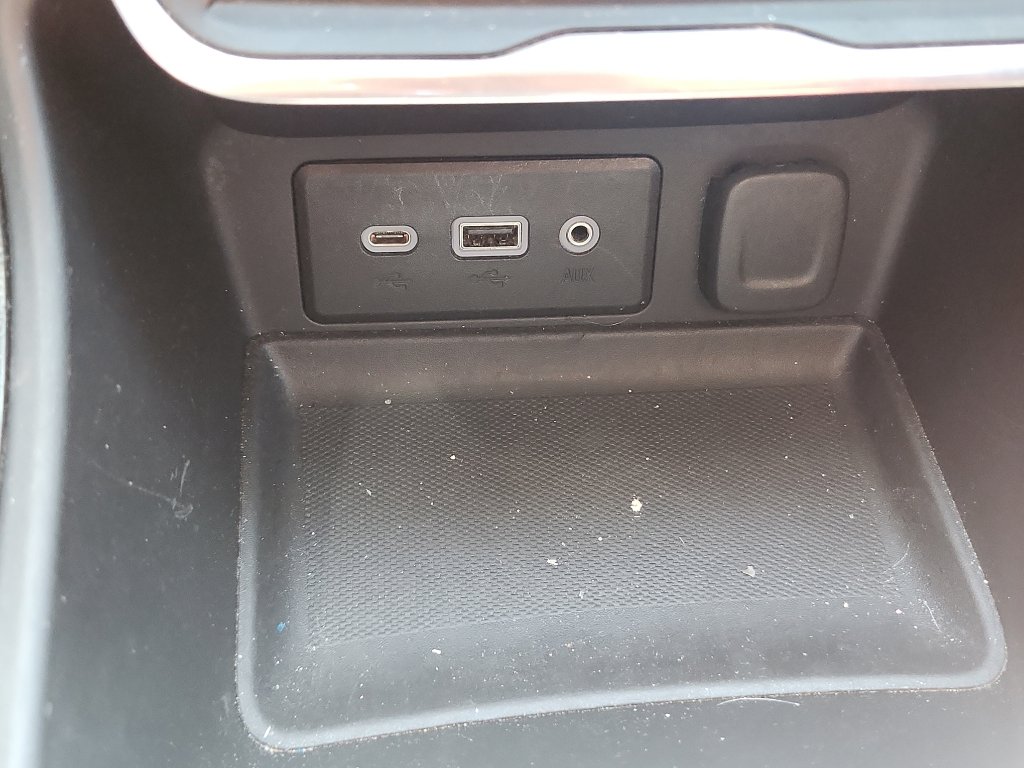 Used 2020 GMC Terrain SLE w/ Driver Convenience Package FWD image 30