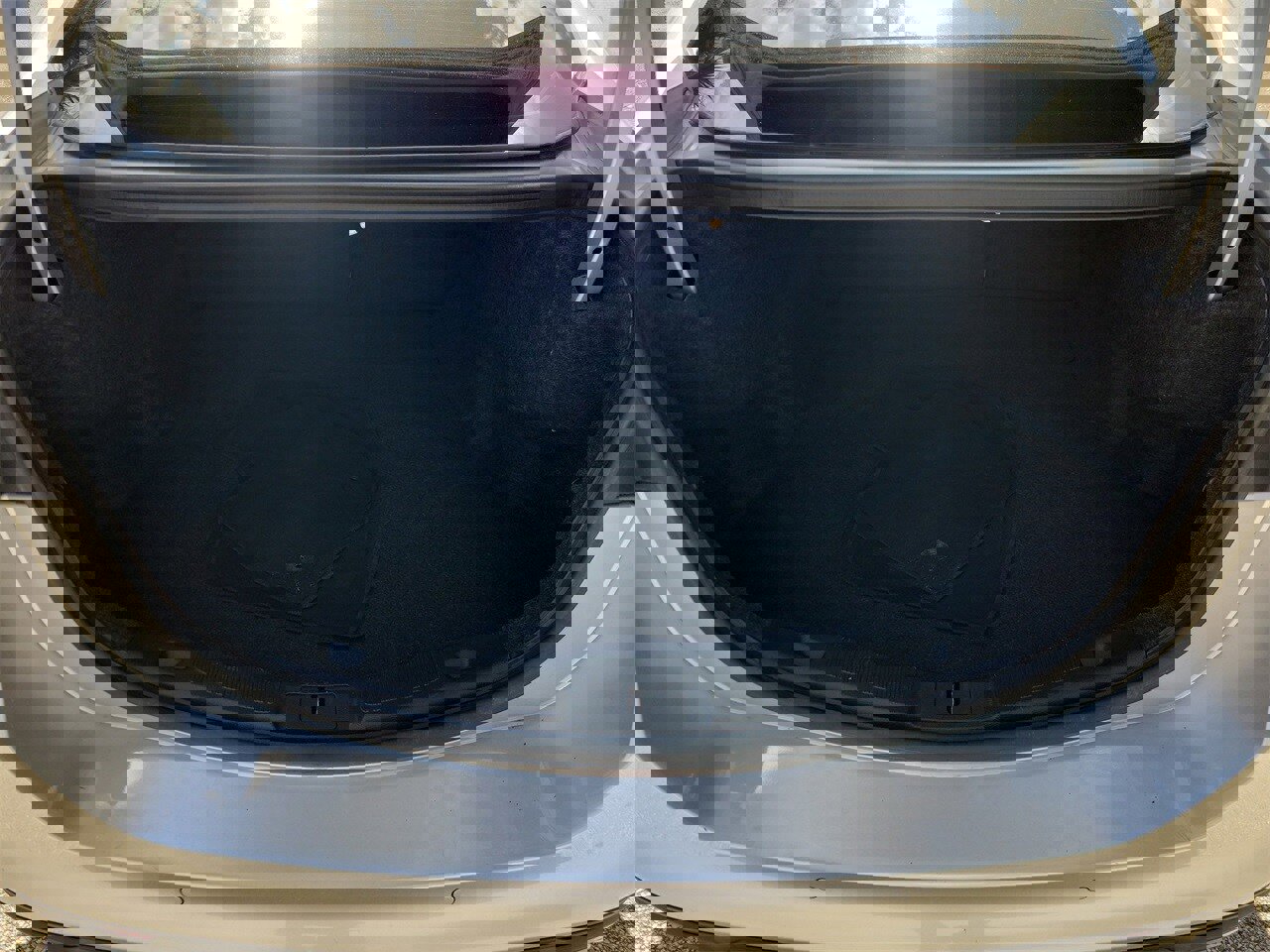 Used 2018 Ford Fusion SE w/ Equipment Group 201A image 7