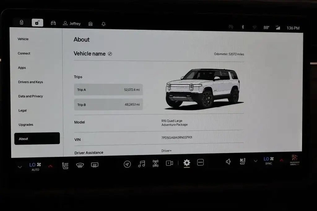 Used 2024 Rivian R1S Adventure AWD/4WD image 29