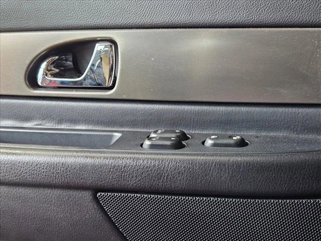 Used 2005 Ford Thunderbird image 6